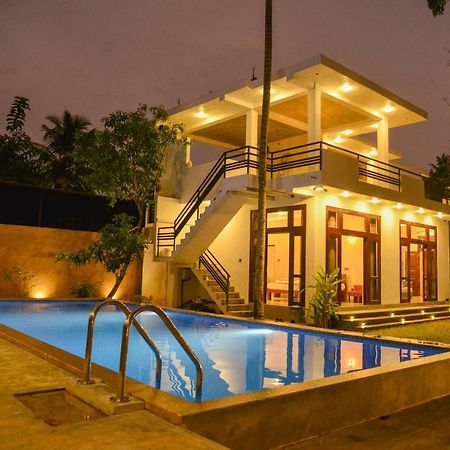 Yehen'S Villa 乌纳瓦图纳 外观 照片