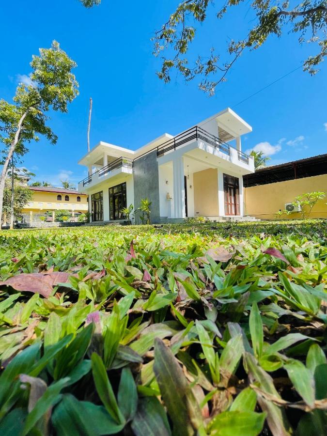 Yehen'S Villa 乌纳瓦图纳 外观 照片